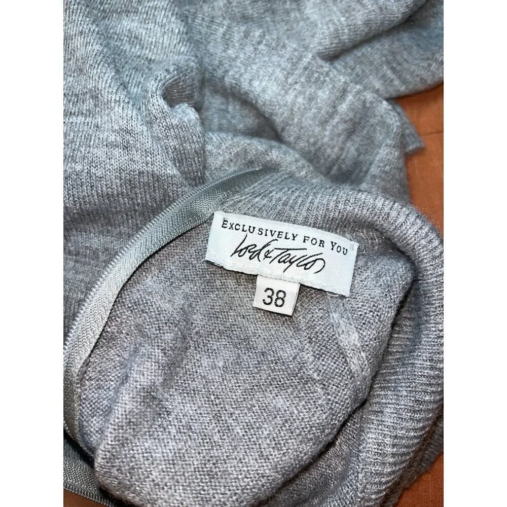 Lord & Taylor Gray Quarter-Zip Wool Sweater Size 38 Long Sleeve Lightweight